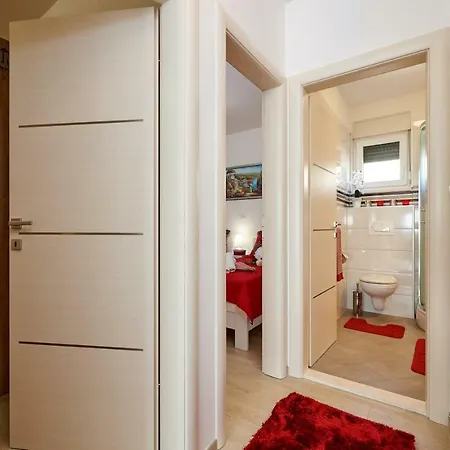Apartament Misic *