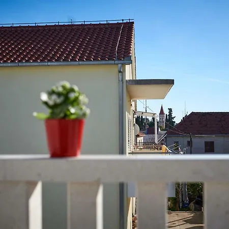 Misic Apartment Trogir